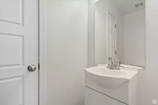 15134 S White Hart Ln, Bluffdale, UT 84065 - Photo 18