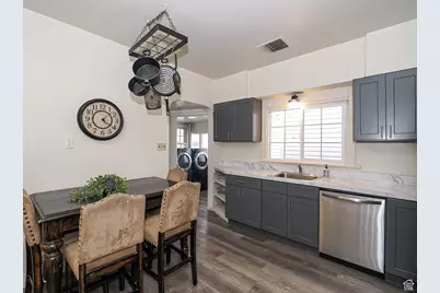 466 N 200 E, Provo, UT 84606 - Photo 16