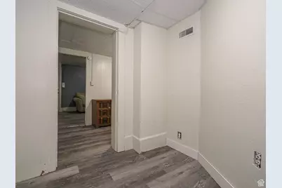 466 N 200 E, Provo, UT 84606 - Photo 50