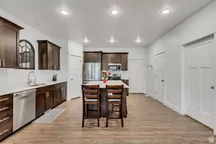 2734 E Iron Bark Aly N, Eagle Mountain, UT 84005 - Photo 4