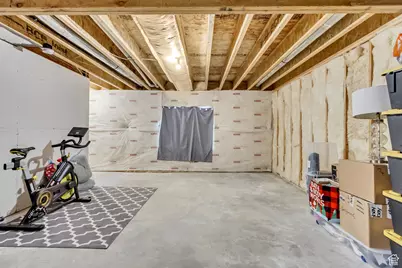 2734 E Iron Bark Aly N, Eagle Mountain, UT 84005 - Photo 18