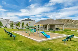 2734 E Iron Bark Aly N, Eagle Mountain, UT 84005 - Photo 20