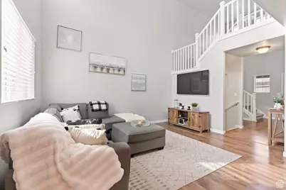 323 W Willow Creek Dr S, Saratoga Springs, UT 84045 - Photo 4