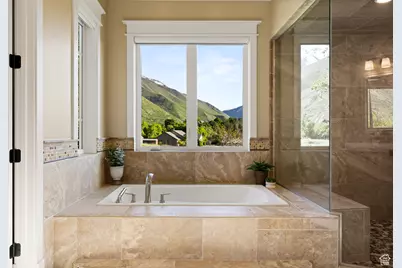 1515 E Maple St, Mapleton, UT 84664 - Photo 14