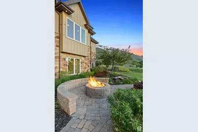 1515 E Maple St, Mapleton, UT 84664 - Photo 48