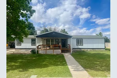 465 E Kings Ln, Green River, UT 84525 - Photo 1
