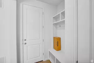 2018 E Burger St, Lake Point, UT 84074 - Photo 18