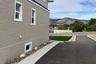 125 E Mill Rd, Ferron, UT 84523 - Photo 10