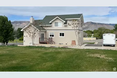 125 E Mill Rd, Ferron, UT 84523 - Photo 1