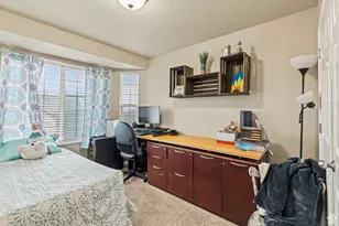 78 N Peach St E, Santaquin, UT 84655 - Photo 16