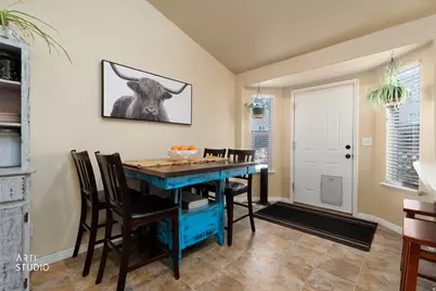 78 N Peach St E, Santaquin, UT 84655 - Photo 12