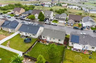 78 N Peach St E, Santaquin, UT 84655 - Photo 32