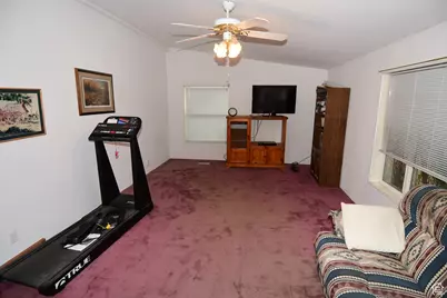 580 E 400 N, Spring City, UT 84662 - Photo 12