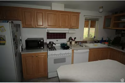 580 E 400 N, Spring City, UT 84662 - Photo 14