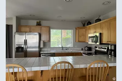 1845 W Canyon View Dr #1204, Saint George, UT 84770 - Photo 2