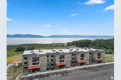 35 E 150 S #302B, Garden City, UT 84028 - Photo 6