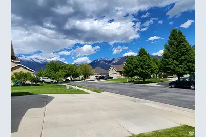 11987 N Cyprus Dr, Highland, UT 84003 - Photo 4
