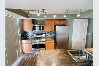 2220 E Murray Holladay Rd#146 S, Holladay, UT 84117 - Photo 2
