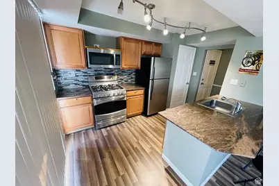 2220 E Murray Holladay Rd#146 S, Holladay, UT 84117 - Photo 1