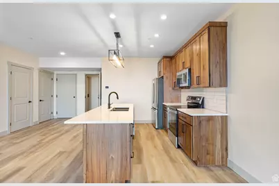 35 E 150 S #202B, Garden City, UT 84028 - Photo 14