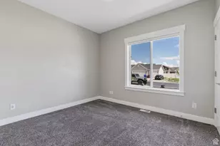 4957 N Sage Park Dr, Eagle Mountain, UT 84005 - Photo 20