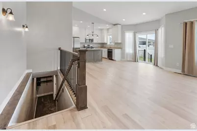 4957 N Sage Park Dr, Eagle Mountain, UT 84005 - Photo 6