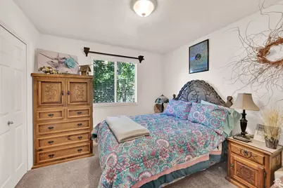 1427 S Blossom Ln, Ogden, UT 84404 - Photo 14