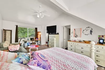 1427 S Blossom Ln, Ogden, UT 84404 - Photo 18