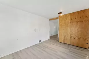 142 N Pinehurst Ave, Tooele, UT 84074 - Photo 20