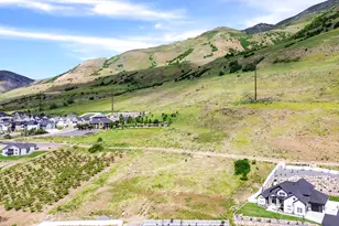 2021 S 100 W, Perry, UT 84302 - Photo 4