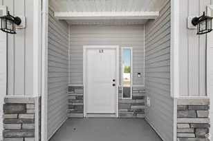 404 W 1325 N, Cedar City, UT 84721 - Photo 2