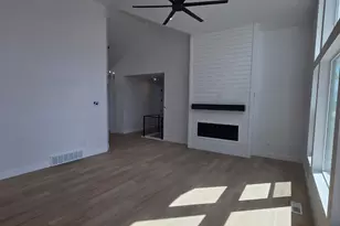 368 E Stafford St, Grantsville, UT 84029 - Photo 4