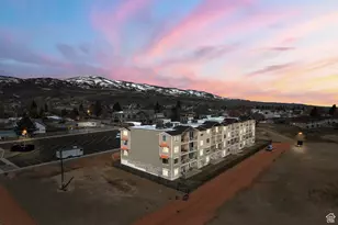 35 E 150 S, Garden City, UT 84028 - Photo 4