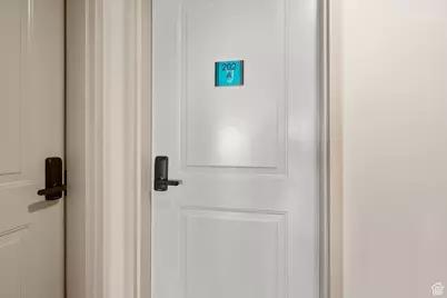 35 E 150 S, Garden City, UT 84028 - Photo 28