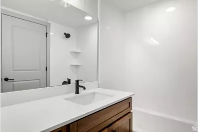 35 E 150 S, Garden City, UT 84028 - Photo 24