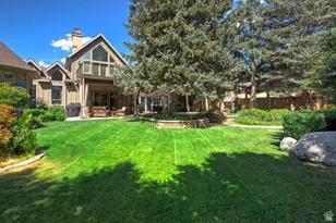 2238 E Cottonwood Cove Ln, Cottonwood Heights, UT 84121 - Photo 12