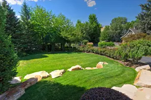 2238 E Cottonwood Cove Ln, Cottonwood Heights, UT 84121 - Photo 94