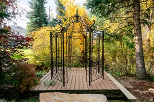 2238 E Cottonwood Cove Ln, Cottonwood Heights, UT 84121 - Photo 106