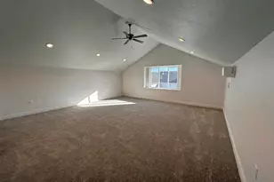 9566 S Ember Glow Ct, South Jordan, UT 84095 - Photo 10