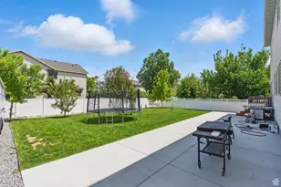 122 W Stern Ct, Stansbury Park, UT 84074 - Photo 12