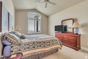 2116 E Falcon Ridge Dr, Draper (UT Cnty), UT 84020 - Photo 20