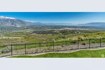 2116 E Falcon Ridge Dr, Draper (UT Cnty), UT 84020 - Photo 40