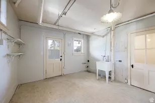 216 B St, Salt Lake City, UT 84103 - Photo 30