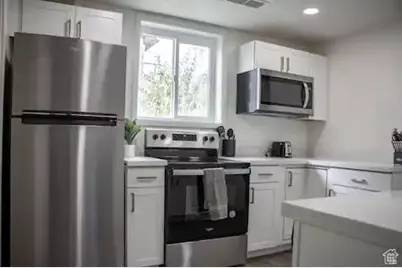 285 E Whitlock Ave Ave, South Salt Lake, UT 84115 - Photo 8