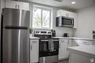 285 E Whitlock Ave Ave, South Salt Lake, UT 84115 - Photo 8