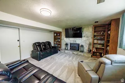 1070 E 120 S, Orem, UT 84097 - Photo 28