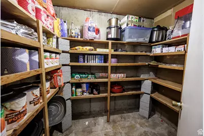 1070 E 120 S, Orem, UT 84097 - Photo 32