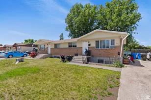 285 N 300 W, Orem, UT 84057 - Photo 2