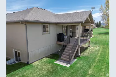 2029 S Cottage Ln, Garden City, UT 84028 - Photo 34