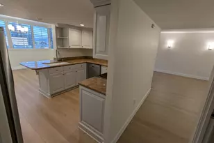 241 N Vine St W, Salt Lake City, UT 84103 - Photo 8